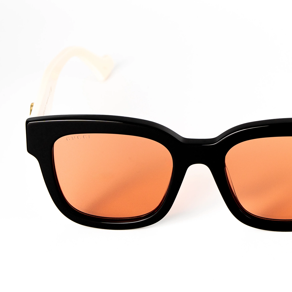 Nero Lucido Aste Bianco Talco GG0998S - immagine 2